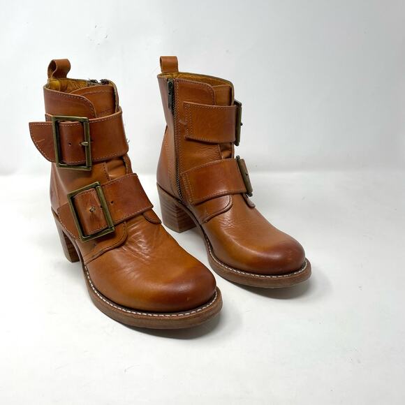 Frye Shoes - Frye Sabrina Double Buckle Zip Heeled Leather Ankle Boots Cognac Brown 6.5